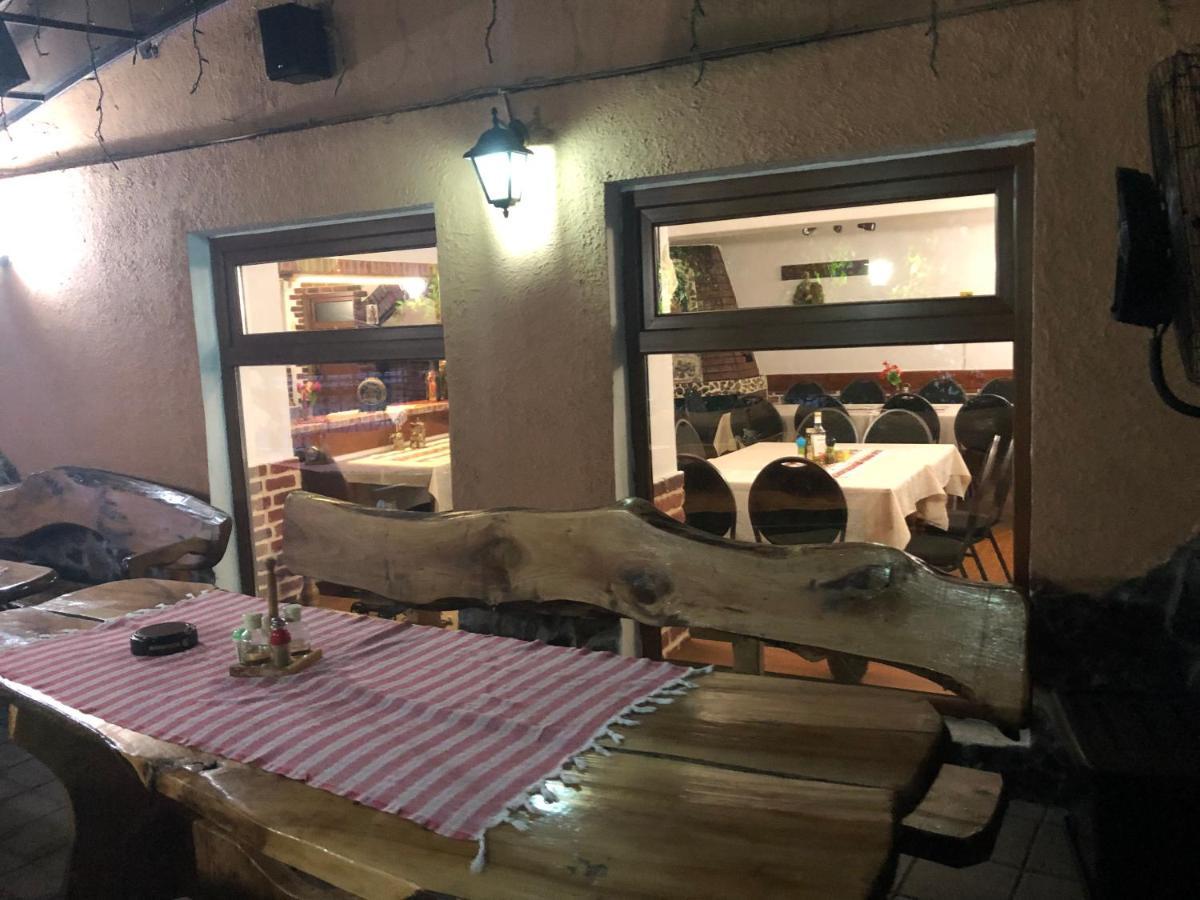 Pensiunea El Greco Axente Sever Luaran gambar