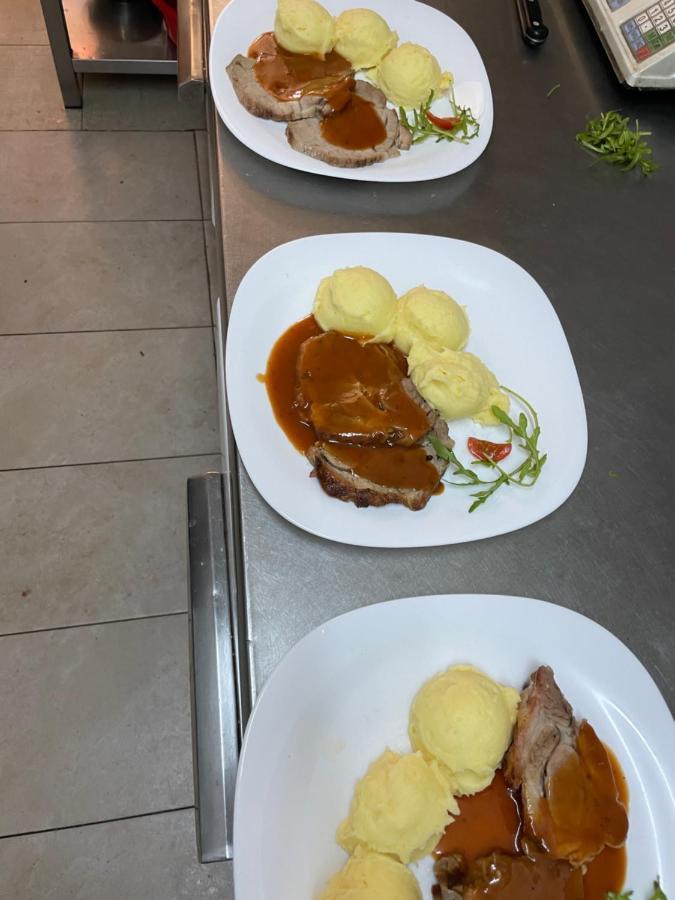 Pensiunea El Greco Axente Sever Luaran gambar